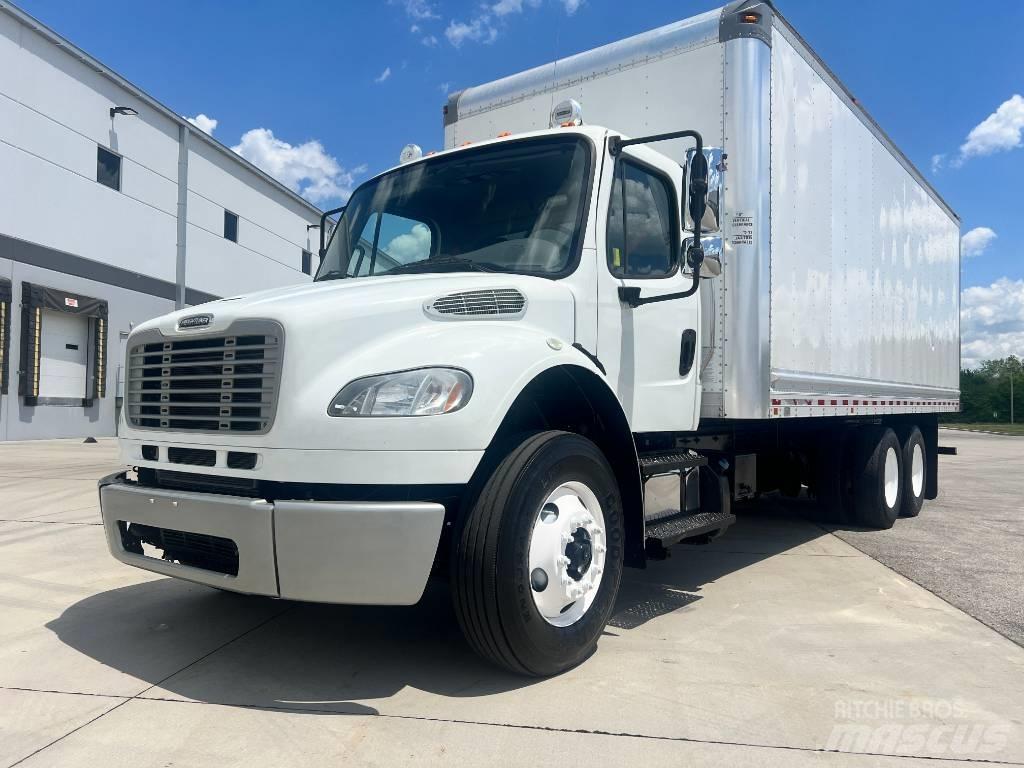 Freightliner M 106 Kofferaufbau