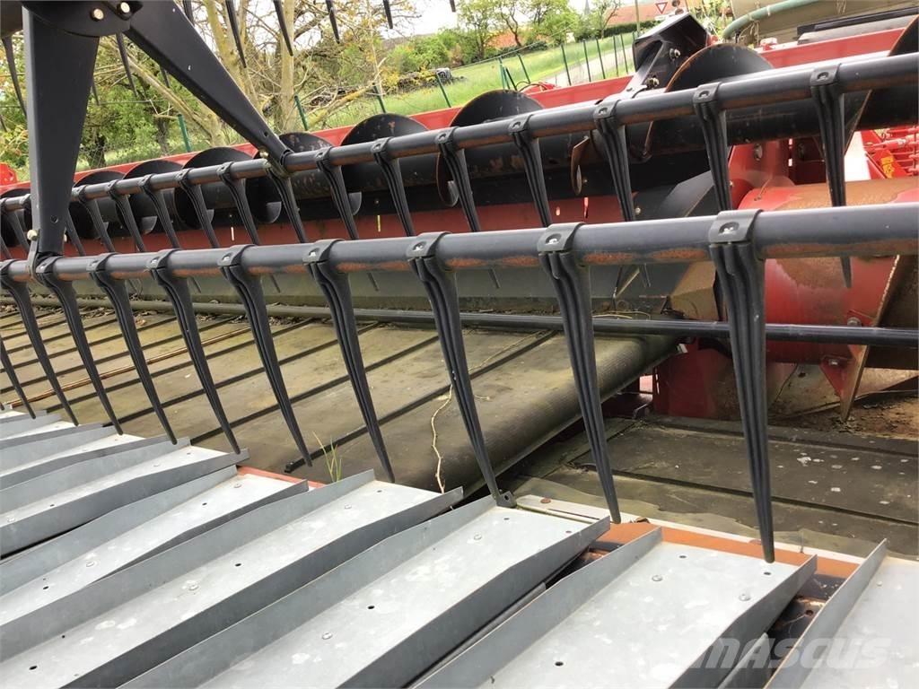 Case IH 3100 Erntevorsätze
