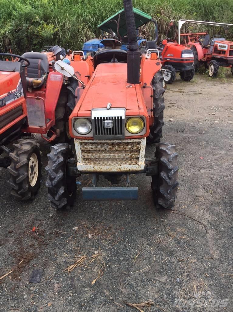 Kubota L2202DT Traktoren