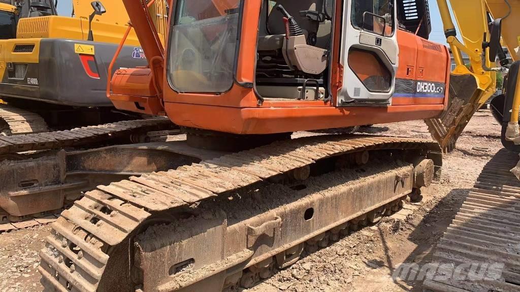 Doosan DH 300 LC-7 Raupenbagger