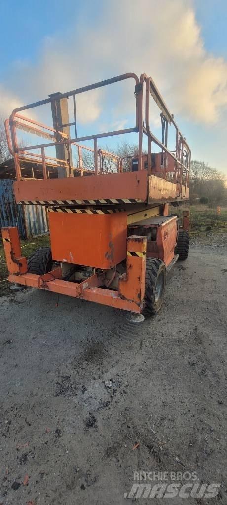 JLG 4394 RT Scheren-Arbeitsbühnen