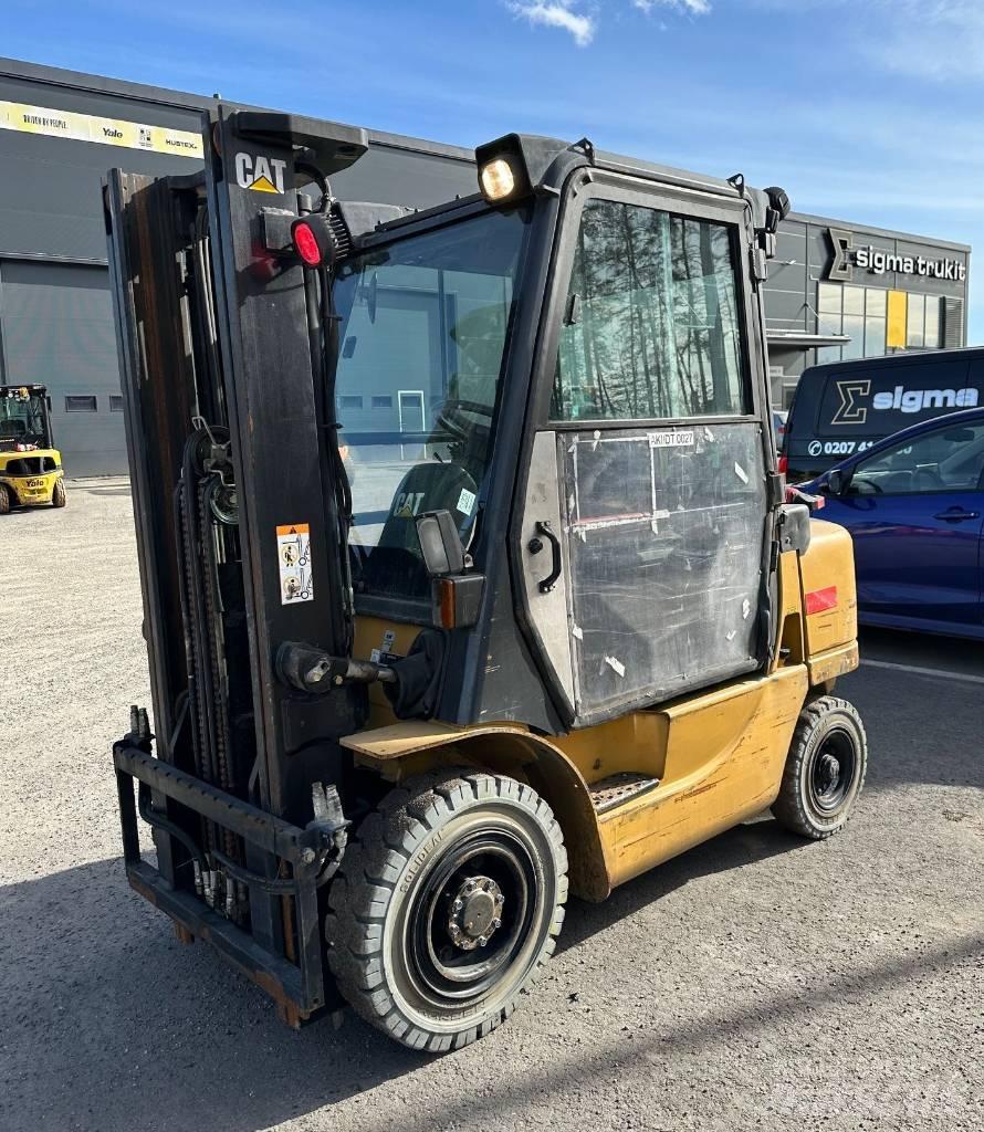 CAT DP 25 K Diesel heftrucks