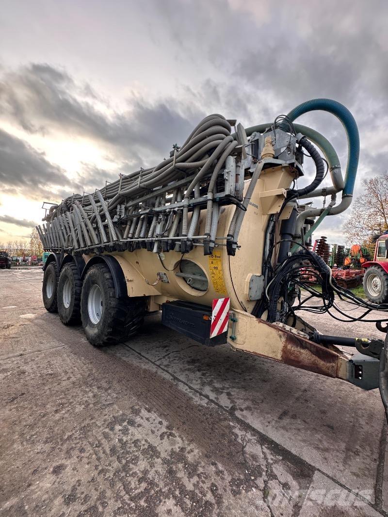 Samson PG 25 Düngemittelverteiler