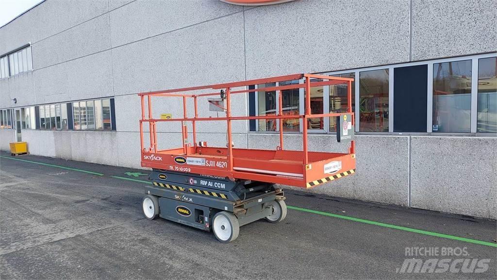 SkyJack SJIII4620 Scheren-Arbeitsbühnen