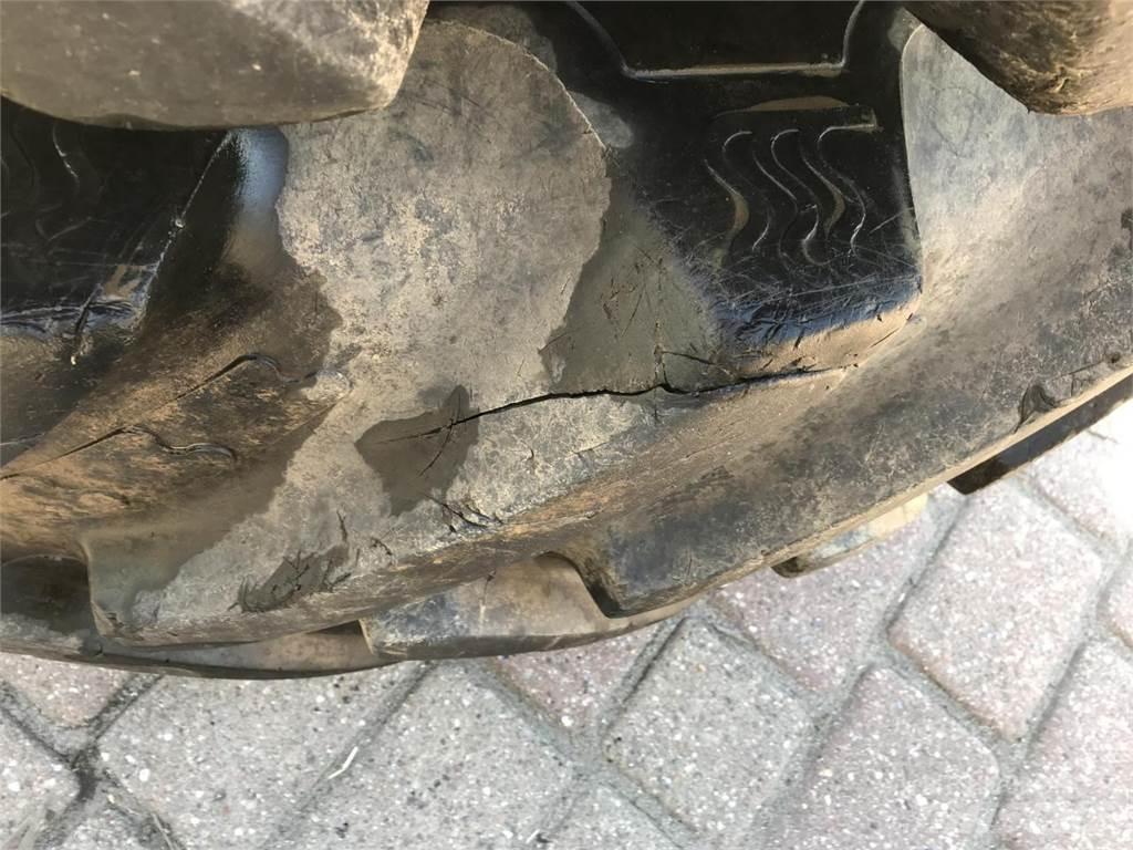 BKT 650/85R42 Reifen