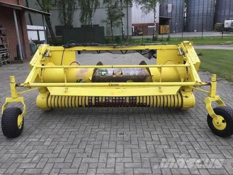 John Deere 630 B Heu- und Futtermaschinen-Zubehör