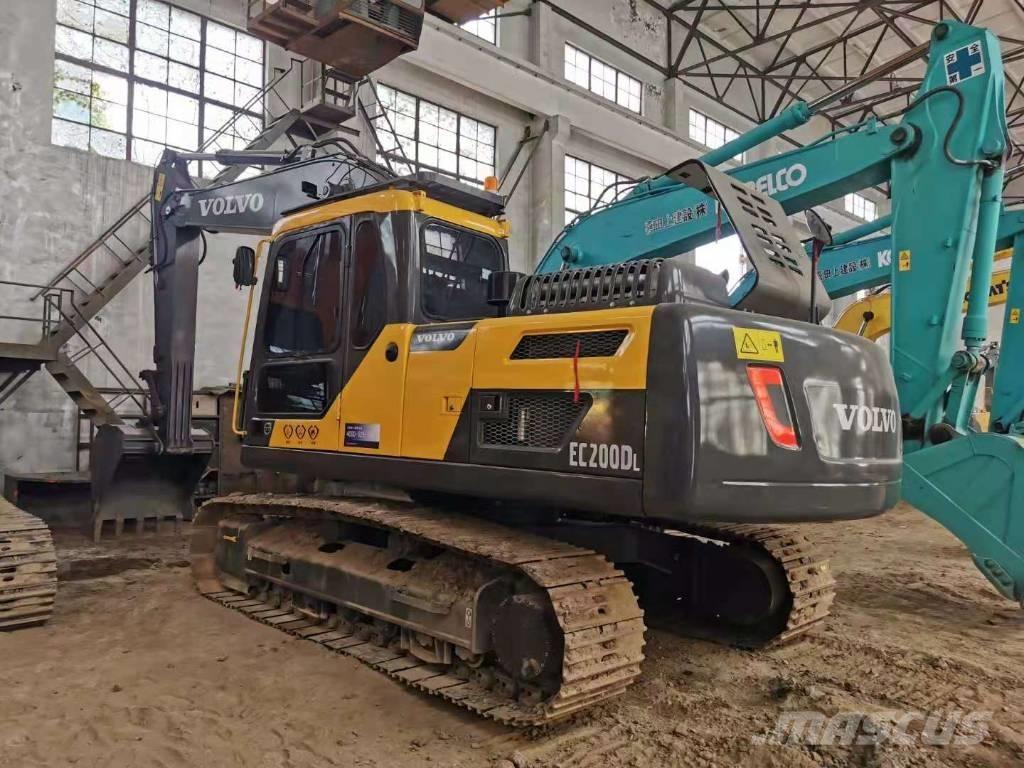 Volvo EC200D Raupenbagger