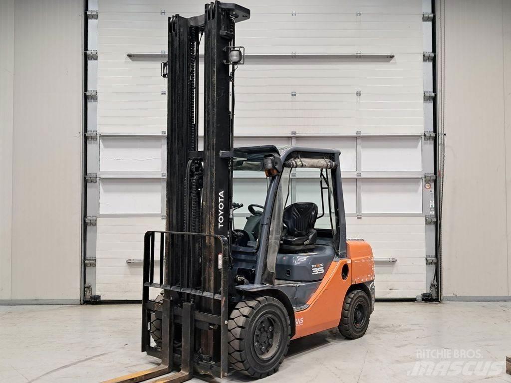 Toyota 02-8FDJF35 Diesel heftrucks