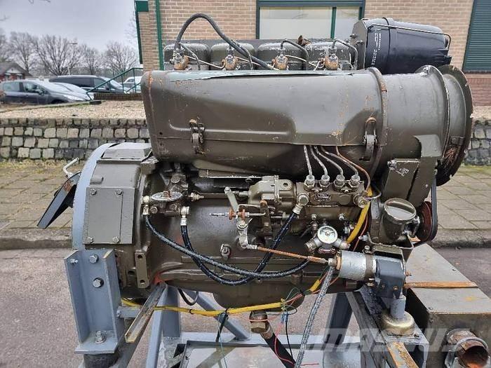  Engines F4L912 Transport Sonstige