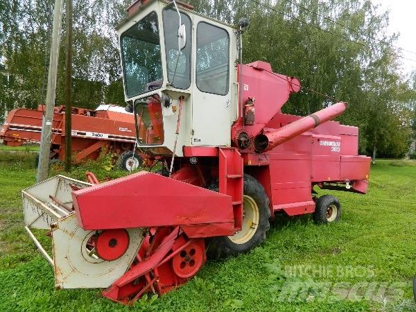 Sampo-Rosenlew 360 Mähdrescher