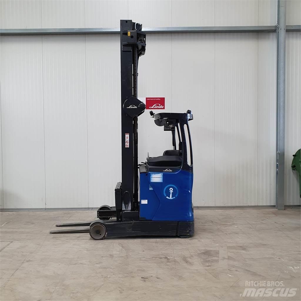 Linde R16HD Schubmaststapler