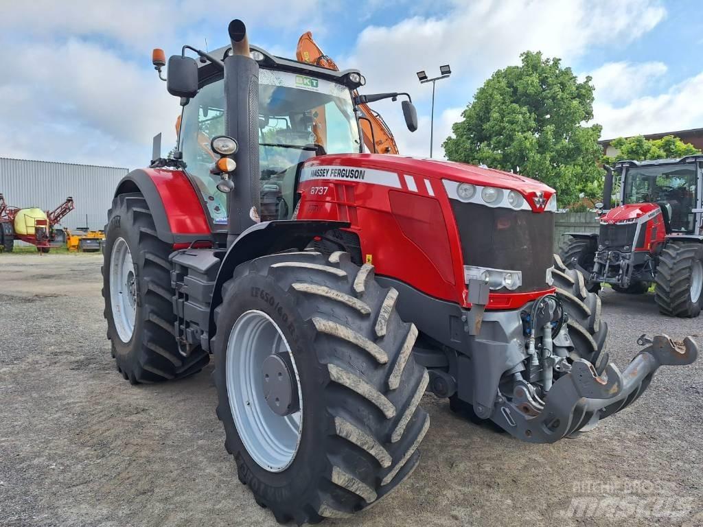 Massey Ferguson 8737 Traktoren
