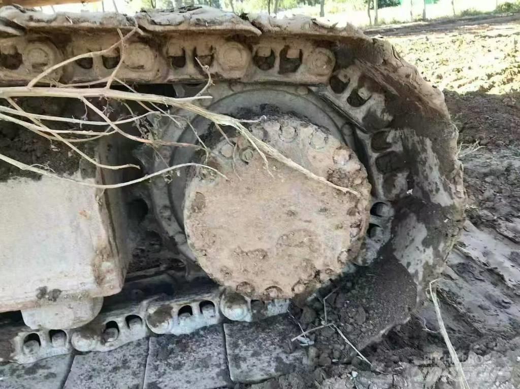 Komatsu PC 210 Raupenbagger