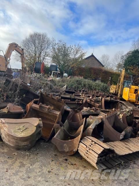  Buckets Assorted Schaufeln