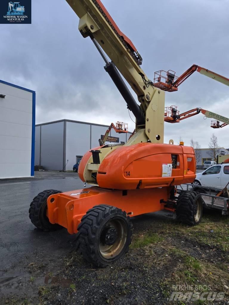 JLG 860 SJ Teleskopbühnen