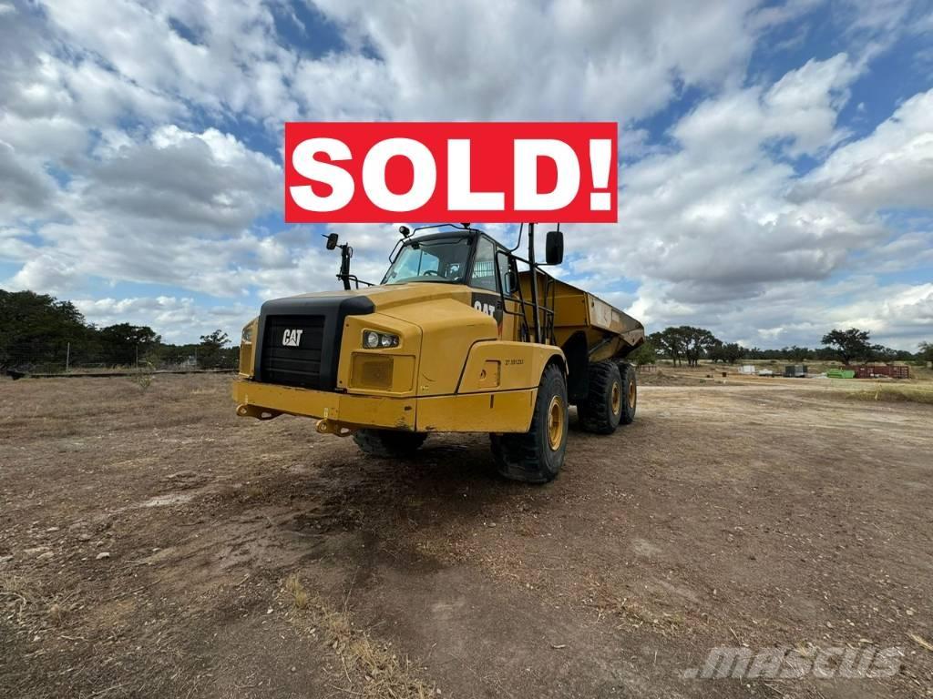 CAT 745C Dumper - Knickgelenk