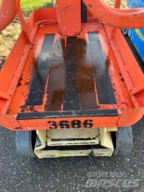 JLG 1230 ES Personenaufzüge