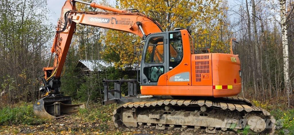 Doosan DX 235 LCR Raupenbagger