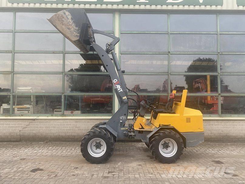 GiANT V 451 T Minilader