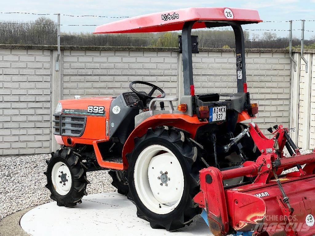 Kubota B92 Traktoren