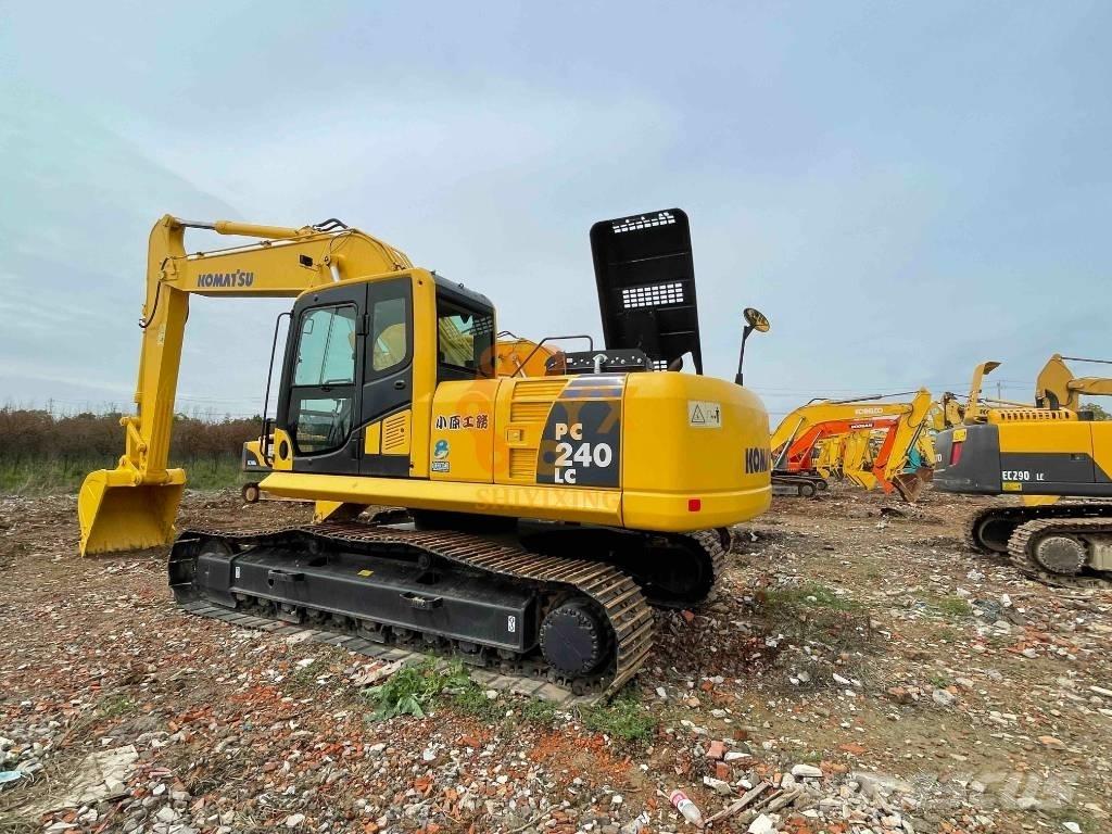 Komatsu PC 240 LC-8 Raupenbagger