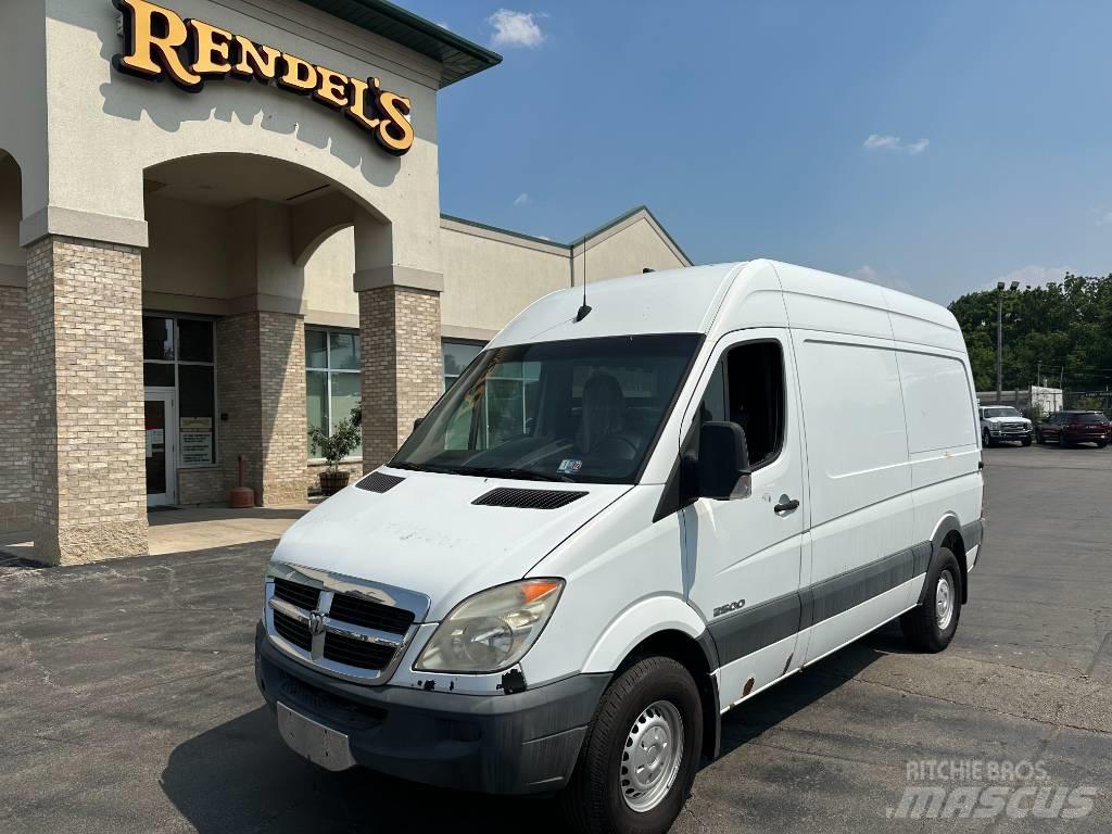 Dodge Sprinter 2500 Lieferwagen