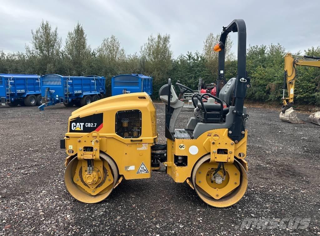 CAT CB 2.7 Tandemwalzen