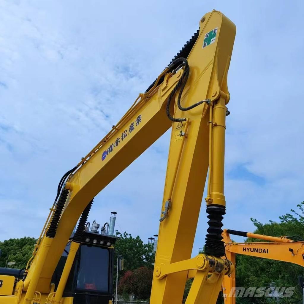 Komatsu PC 240 LC-8 Raupenbagger