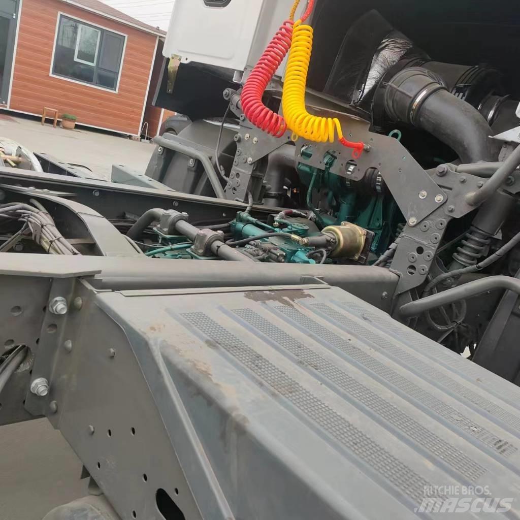 Howo 420 6x4 Sattelzugmaschinen