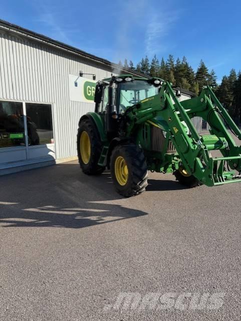 John Deere 6120 M Traktoren