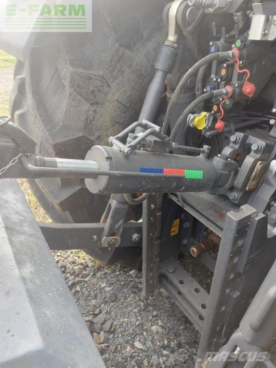 CLAAS Axion 960 Traktoren