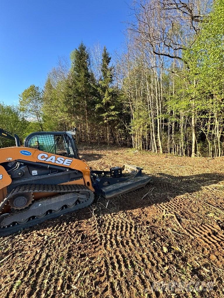 CASE TV 370 B Kompaktlader