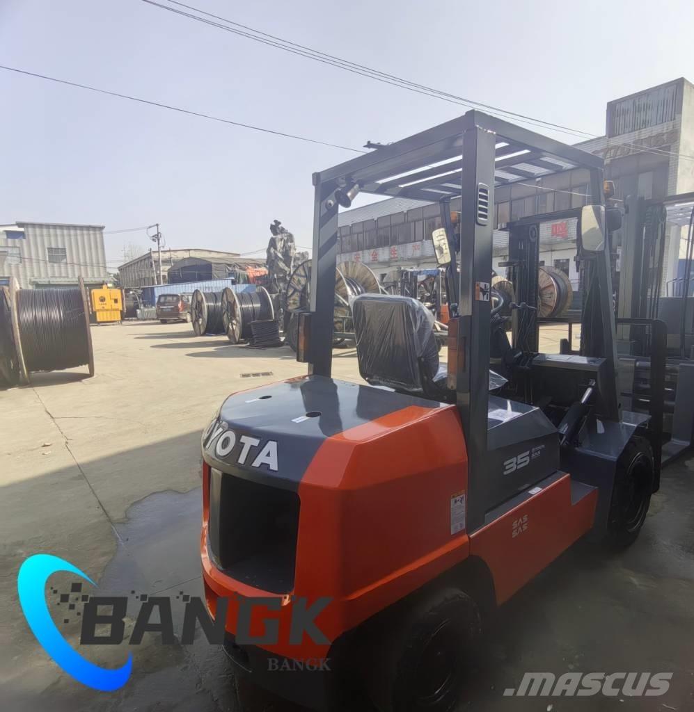 Toyota 35 Diesel heftrucks