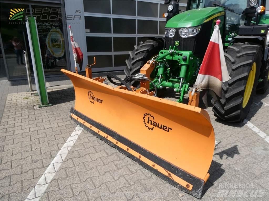Hauer HSH 2400 Schneeschilde und -pflüge