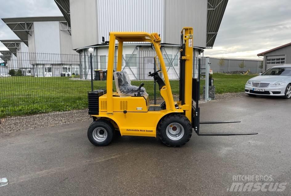  Geländestapler CD10 Diesel heftrucks