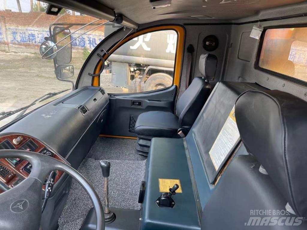 Zoomlion QY50V Selbstaufrichtende Krane