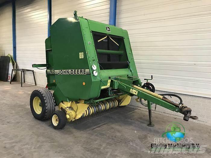 John Deere 570 Feldhäcksler