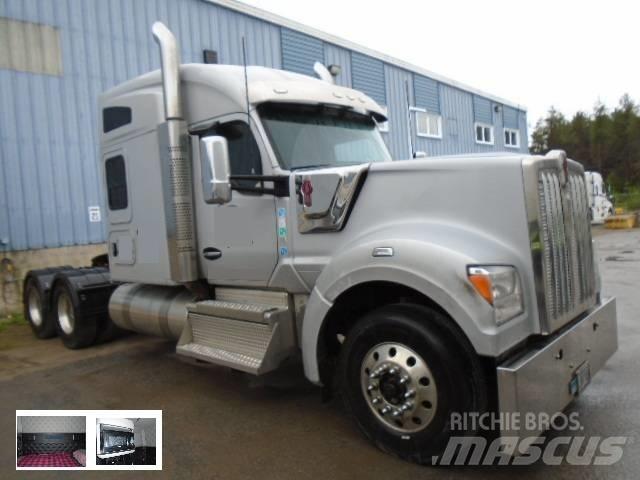 Kenworth W 990 Sattelzugmaschinen
