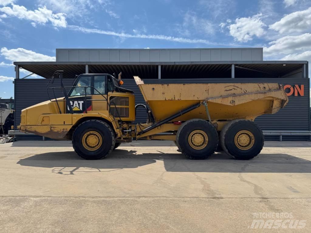 CAT 730C Dumper - Knickgelenk