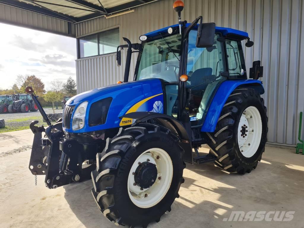 New Holland T 5070 Traktoren