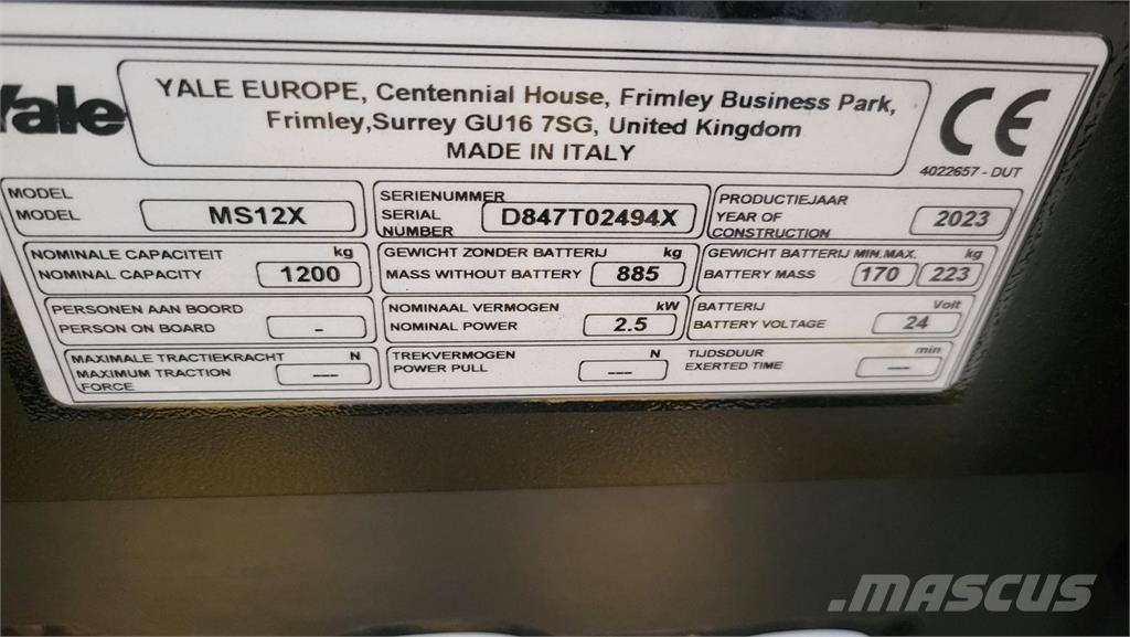Yale MS12X Zelfrijdende stapelaars