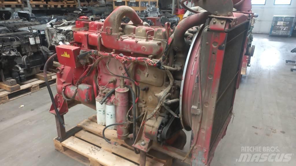 Volvo TD121G Motoren