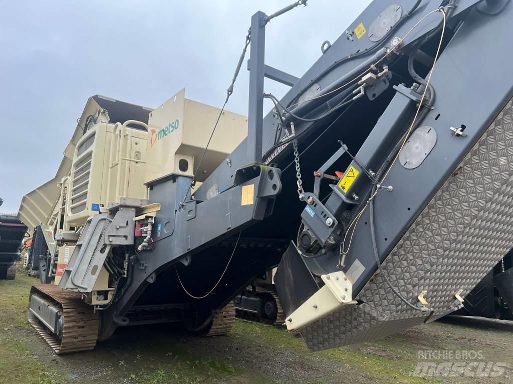 Metso LT 300 HP Mobile Brecher