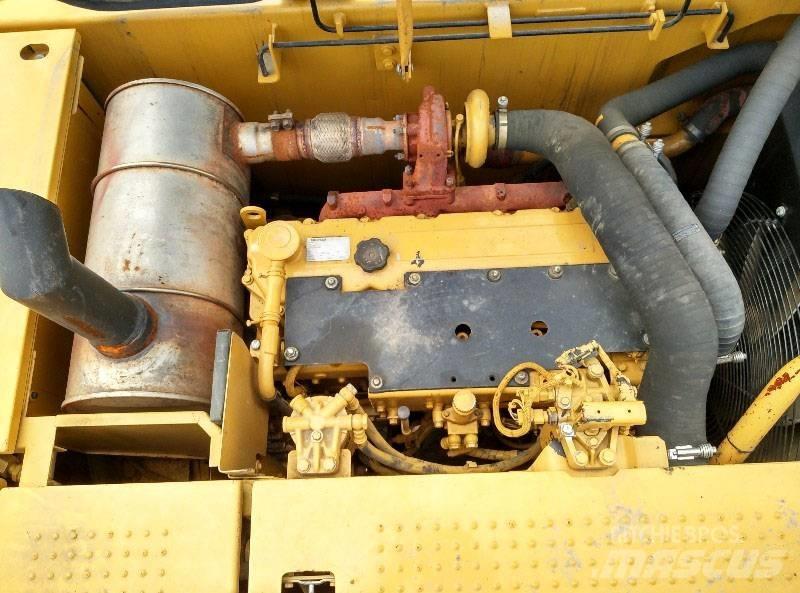 CAT 323 Raupenbagger