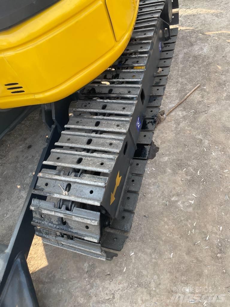 Komatsu PC 35 Minibagger < 7t