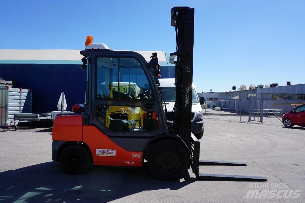Toyota 52-8FDJF35 Diesel heftrucks