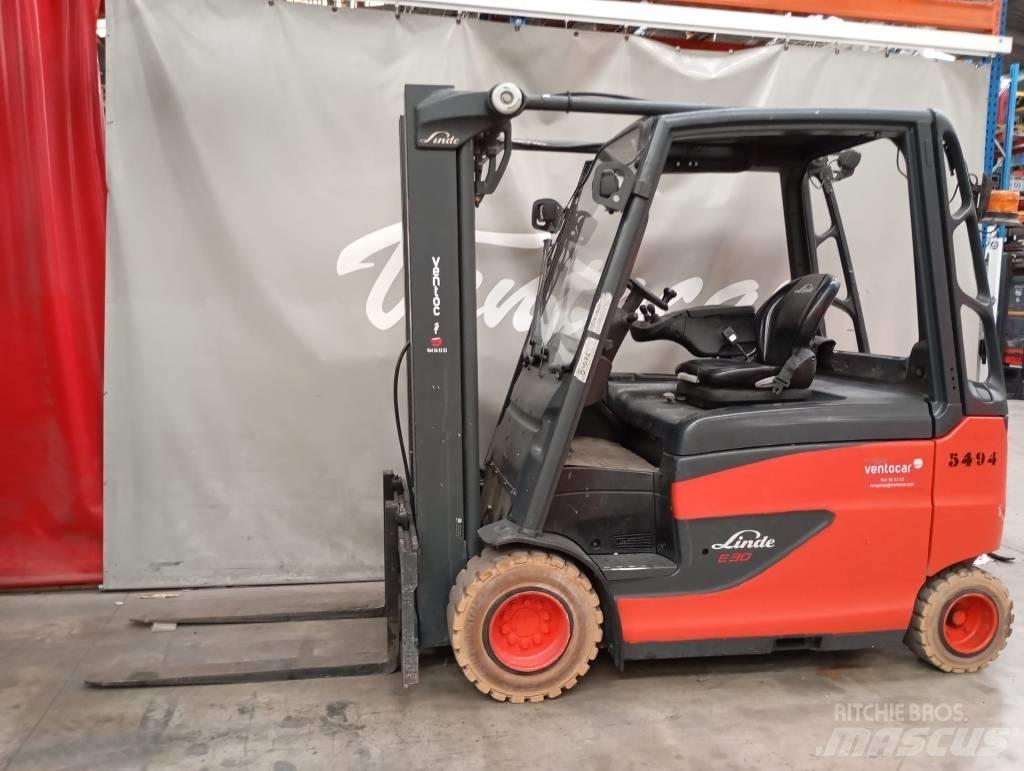 Linde E 30 Elektrische heftrucks