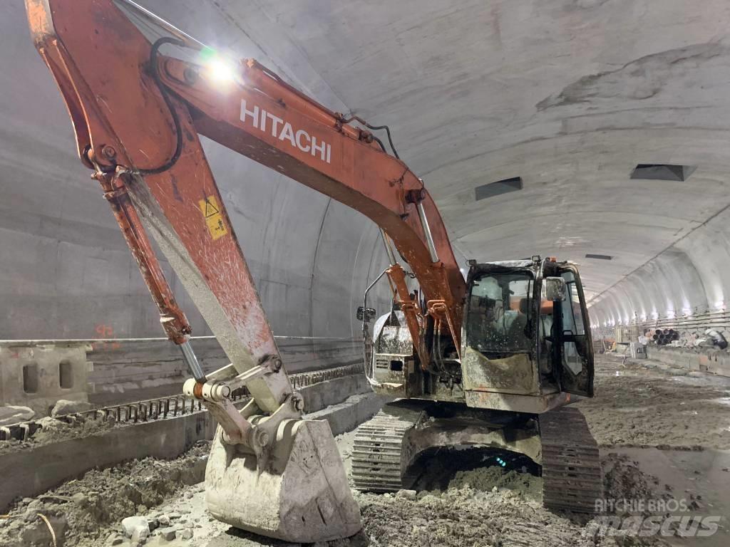 Hitachi ZX225US-5A Sonstige Baumaschinen