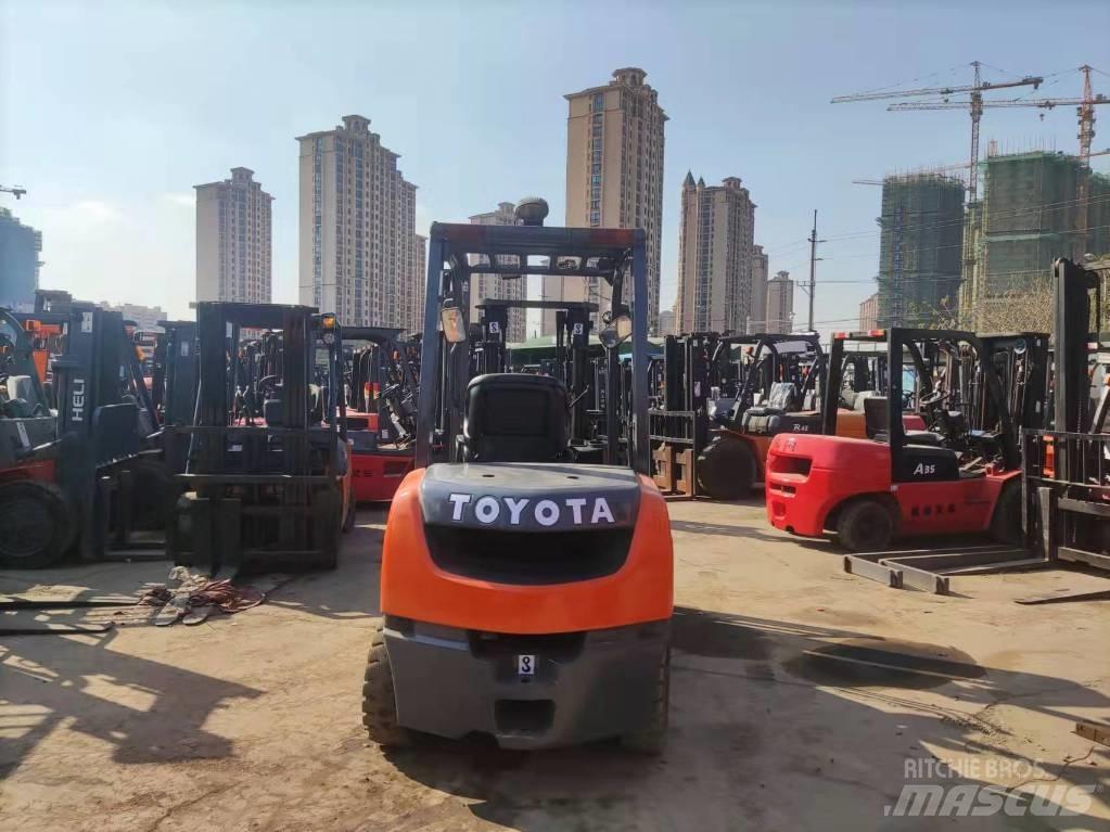 Toyota 8fd30 Diesel heftrucks