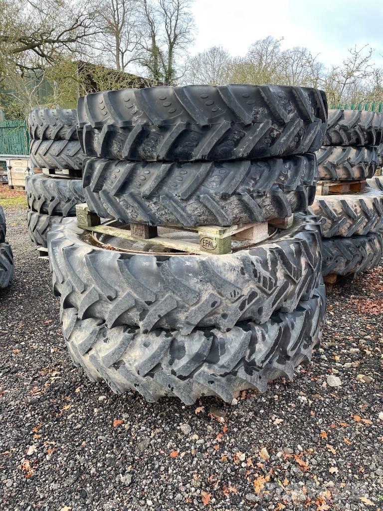 Mitas SET OF WHEELS Reifen